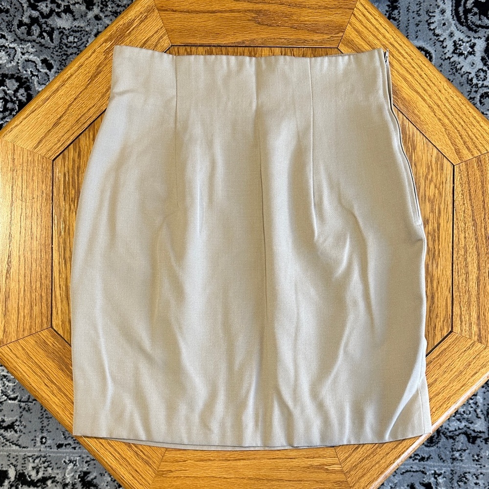 *BEBE* Tan Wool Pencil Skirt Side Zipper Size 8